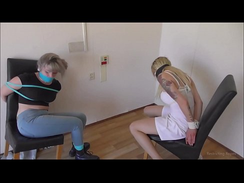 ❤️ E varur / e lidhur dhe e gojës / vajzë në ankth ❤❌ Vetëm porno tek ne sq.xxxpornolive.ru ❌❤